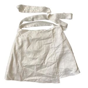 TIGER MIST BRAND NEW WHITE SILK TIE SKIRT